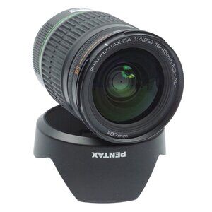 Pentax DA 16-45mm F4 Lens Hood Included